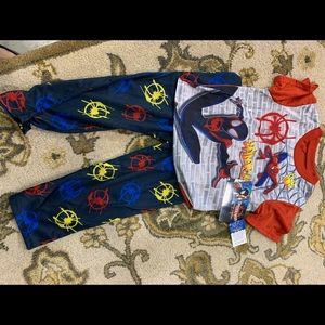 Spider-Man PJ for size 6. Red